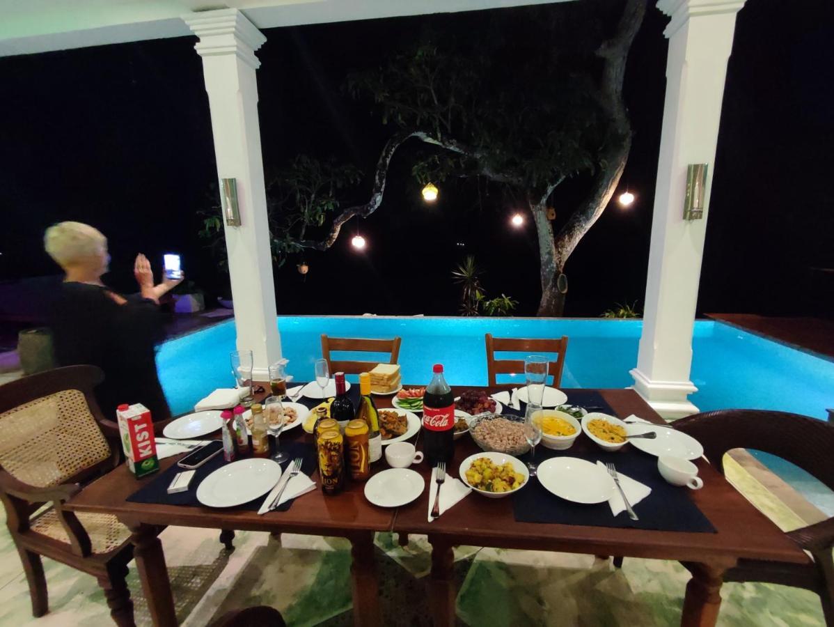 Villa Seven Faces-Luxury Escape,Stunning Views With Private Pool For A Couple Or Family! 갈레 외부 사진