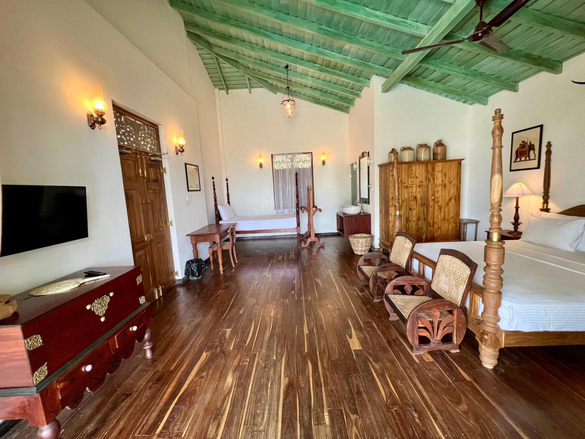 Villa Seven Faces-Luxury Escape,Stunning Views With Private Pool For A Couple Or Family! 갈레 외부 사진